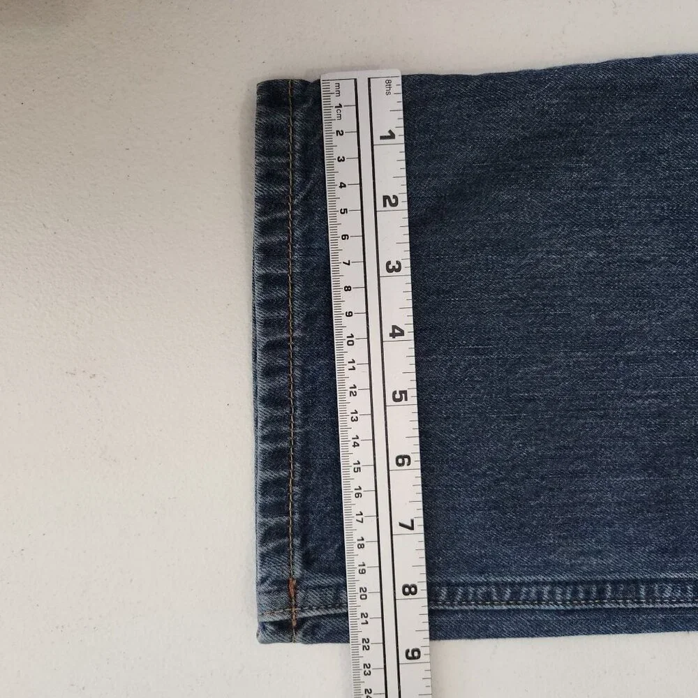 Old Navy Mens Regular Fit Denim Jeans Authentic Classic Blue Wash 32x32
